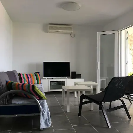 Down By The Bay Apartament